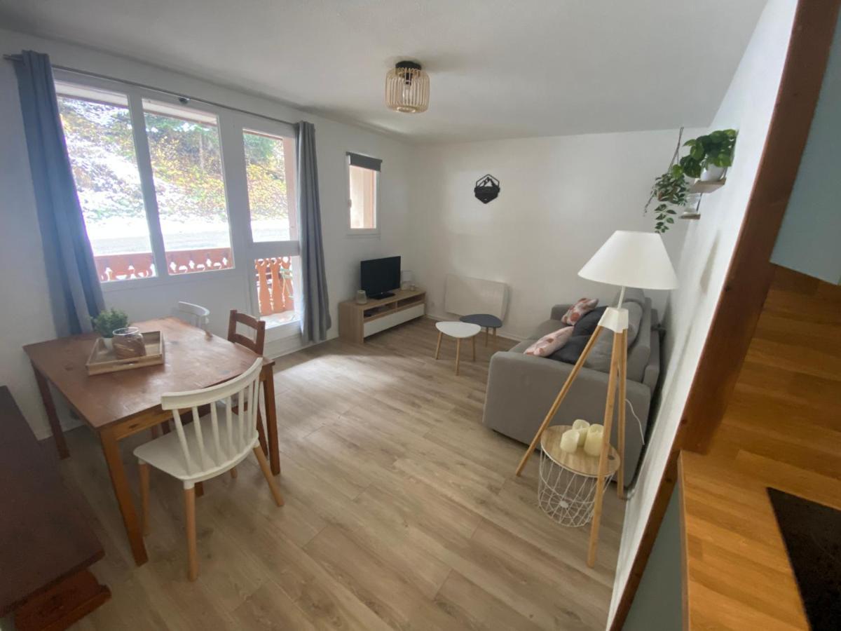 Appartement Au Pied Des Pistes Et Commerces - 5 Personnes Modane Buitenkant foto